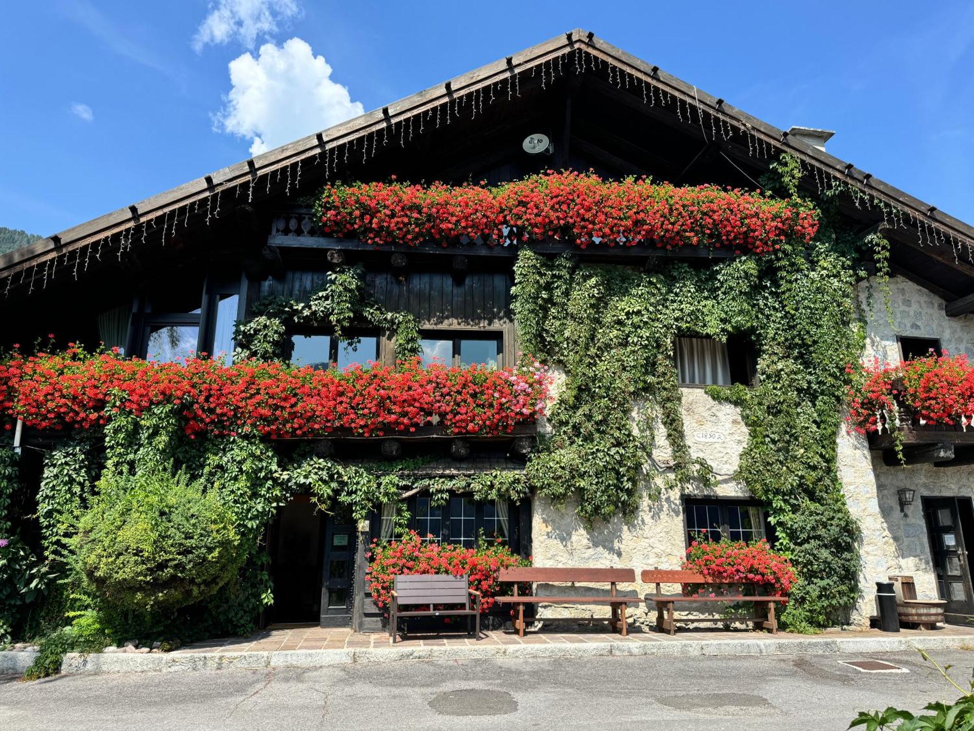 Albergo Ristorante Al Frate Da Streza Madonna Εξωτερικό φωτογραφία