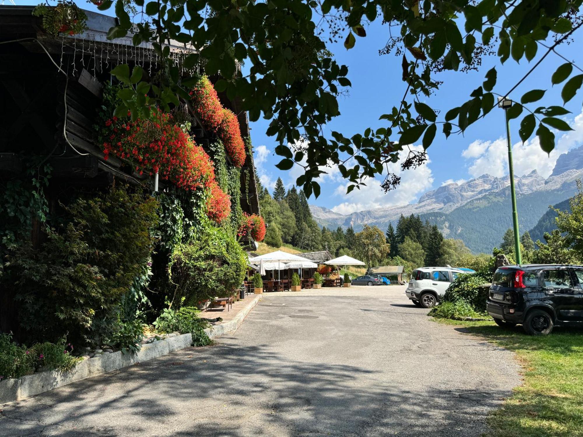 Albergo Ristorante Al Frate Da Streza Madonna Εξωτερικό φωτογραφία