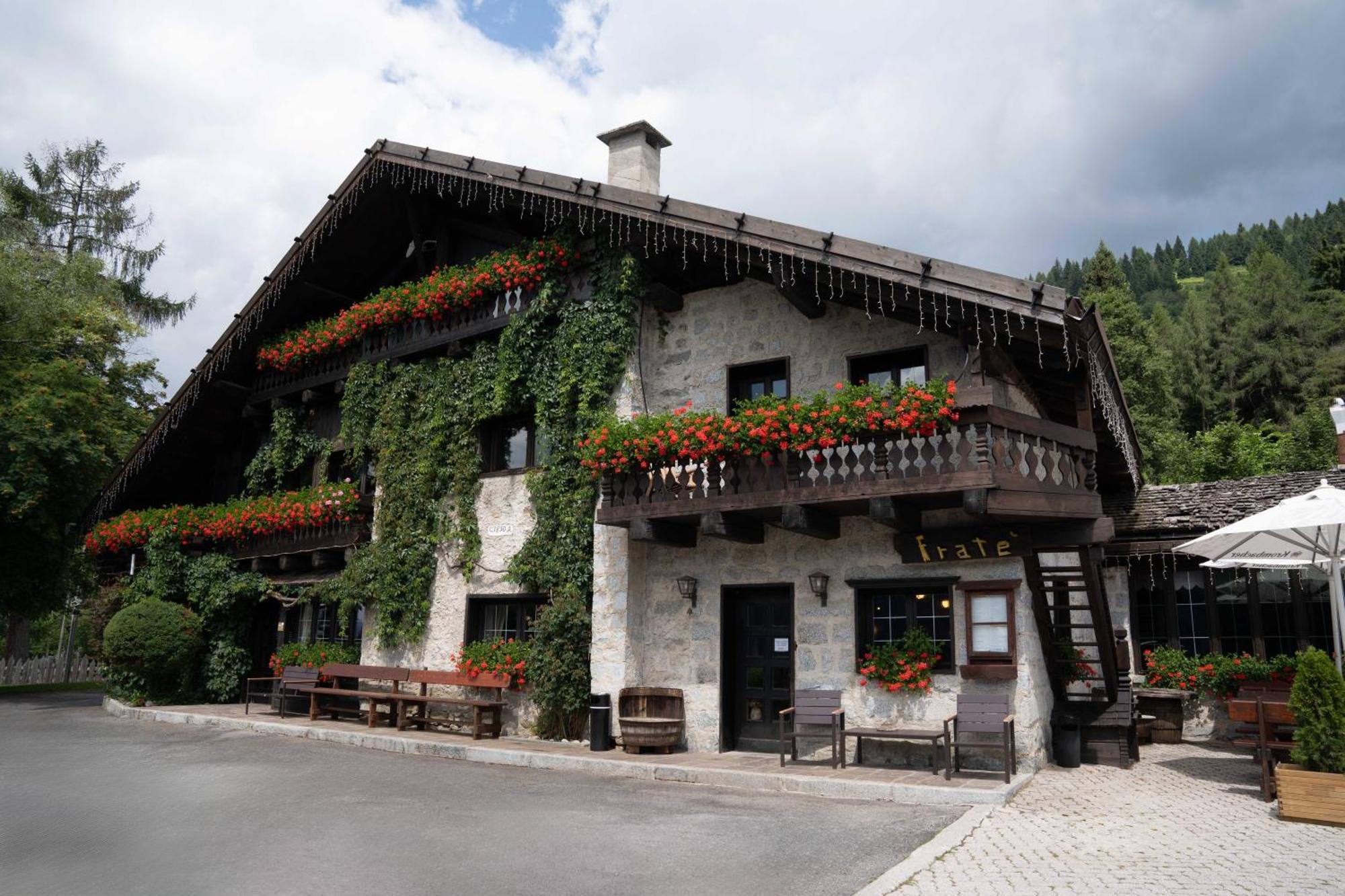 Albergo Ristorante Al Frate Da Streza Madonna Εξωτερικό φωτογραφία